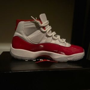 Jordan 11 Cherrys